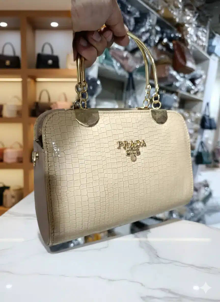 Shop Primary Image Shop Primary Image